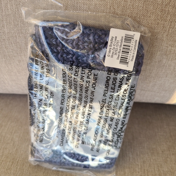NWT Vera Bradley Straw wristlet, pattern Shore Enough - Picture 7 of 7